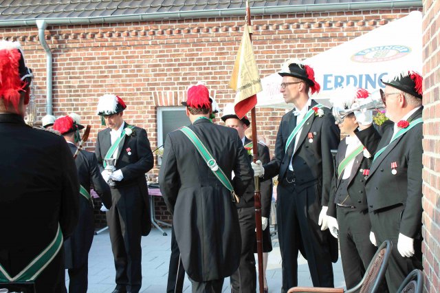 Antreten „Zum Krug“ (Nur Mitglieder)