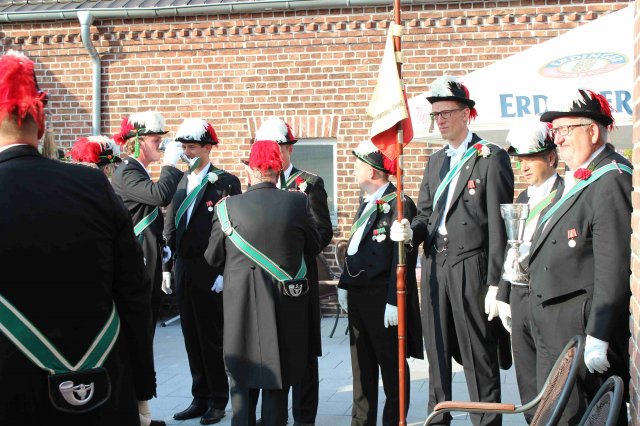 Antreten „Zum Krug“ (Nur Mitglieder)