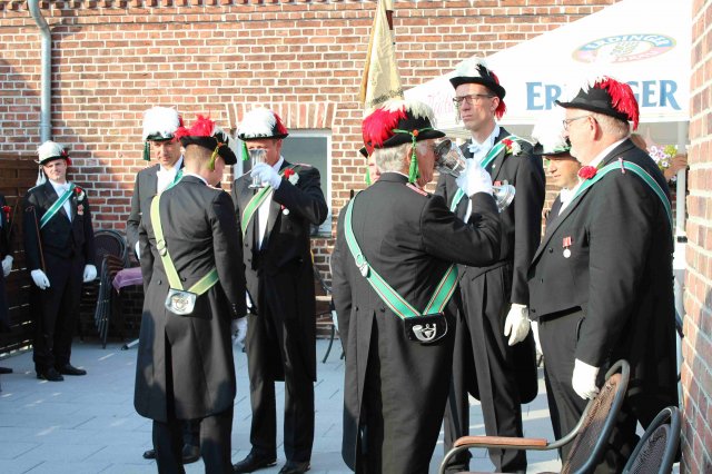 Antreten „Zum Krug“ (Nur Mitglieder)