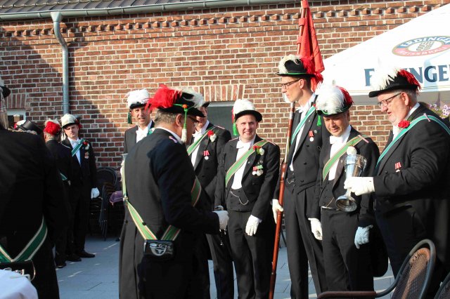 Antreten „Zum Krug“ (Nur Mitglieder)